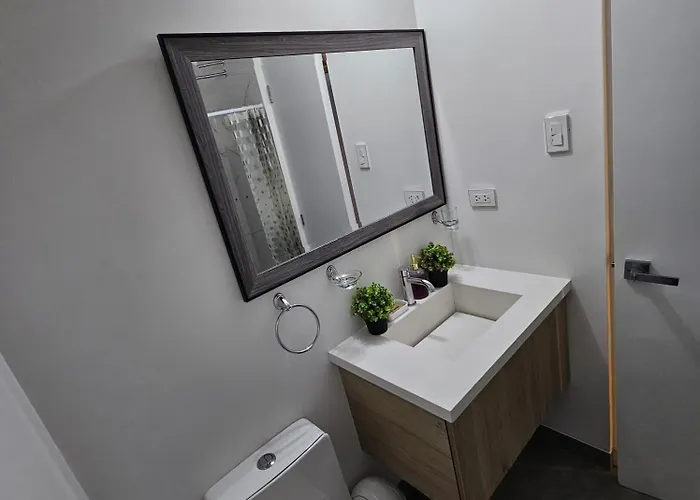 Askha Aparthotel